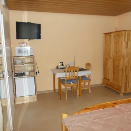 Gaestehaus Am Reiterhof Mutschler Casa de hóspedes Donzdorf